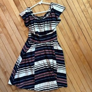 Girls size 7 striped dress.